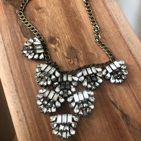 Gorgeous statement necklace